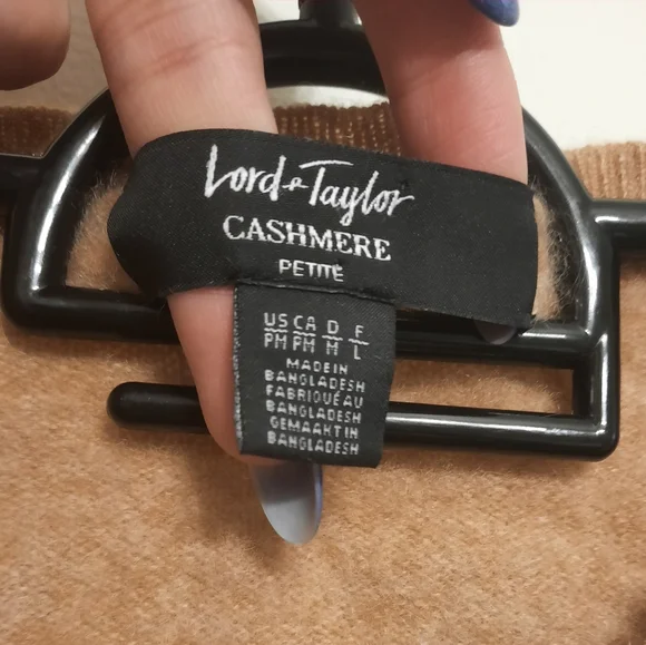 *SOLD* Lord & Taylor 100% Cashmere Crew Neck Cardigan Sweater Tan - Picture 6 of 16